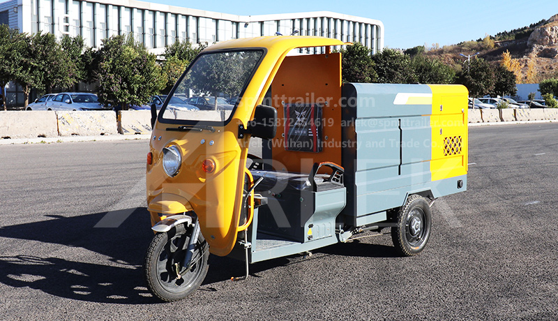 Multi-functional High-pressure Road Washing Tricycle C7/C8