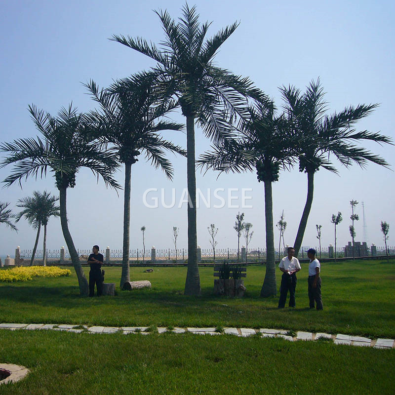 Large Artificial Coconut Tree Made in China Manufacturer