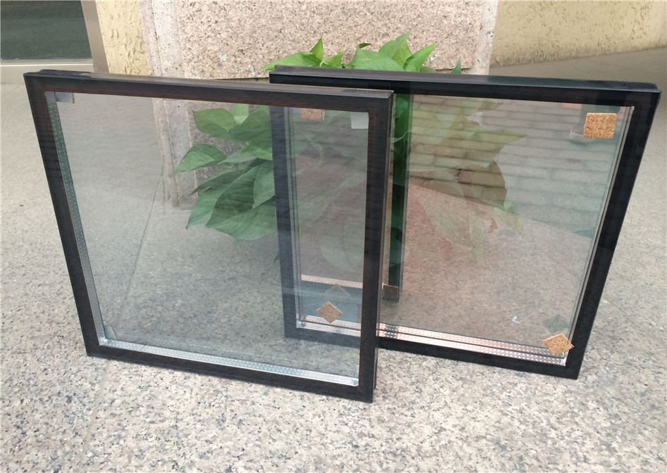 Forecast the global market development of Low e glass