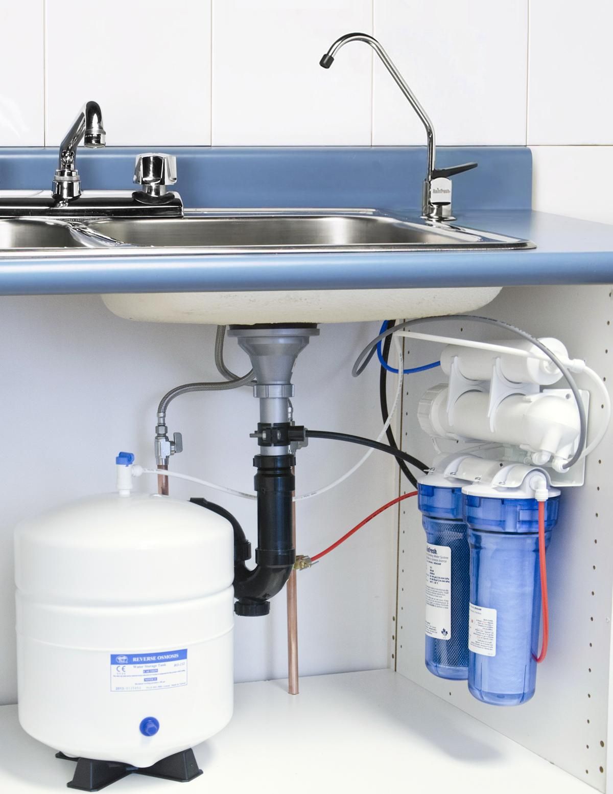 How to choose the right household water purifier?