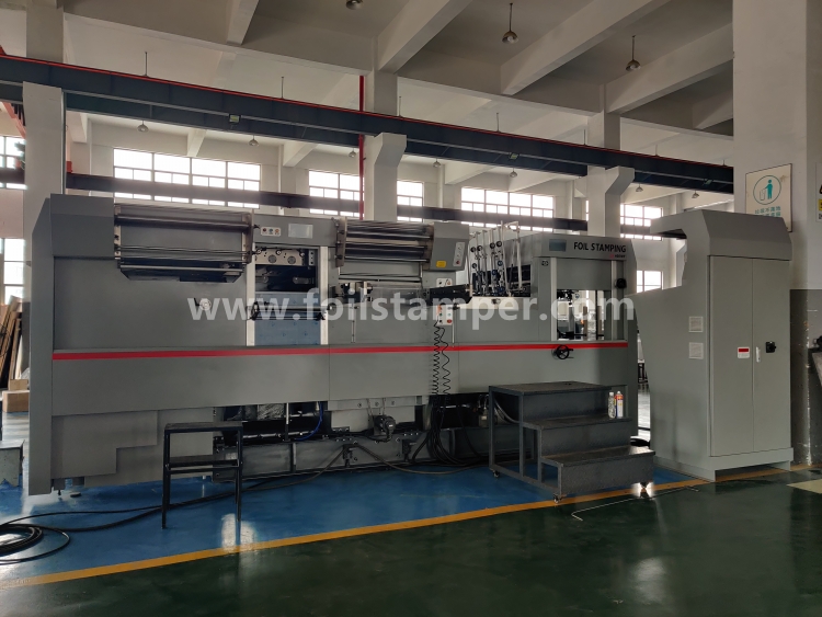 1060 Automatic Foil Stamping Machine to Russia