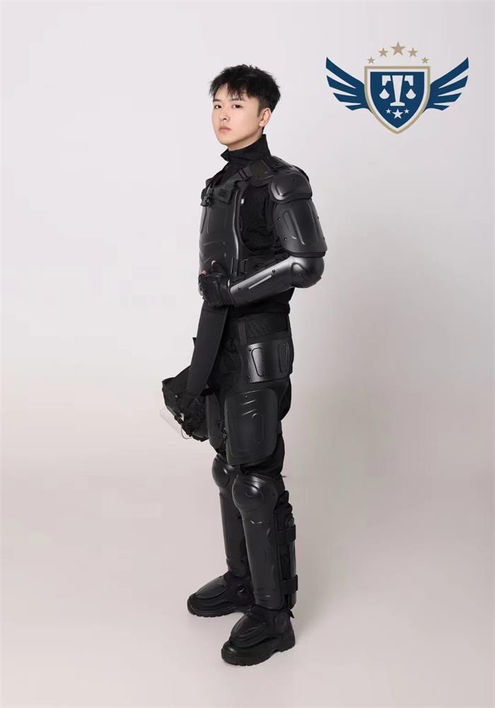 what is stab resistant body anti riot suit ?