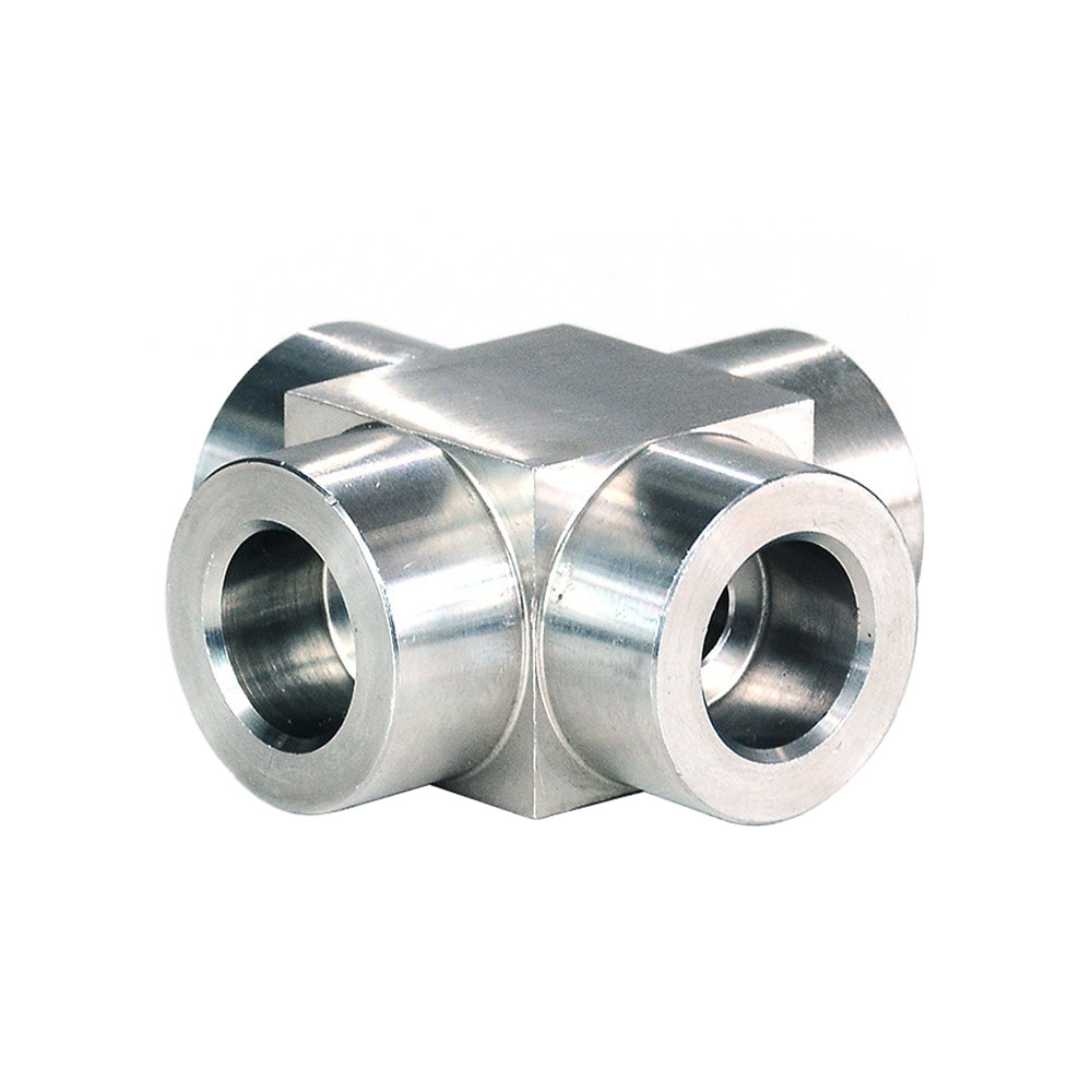 socket weld cross fitting